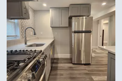 150 Centre St #1, Quincy, MA 02169 - Photo 5