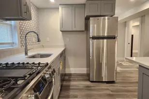 150 Centre St, Quincy, MA 02169 - Photo 5