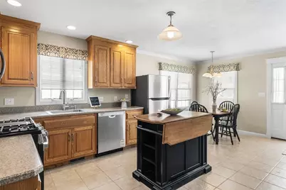 22 Fox Run Rd #22, Blackstone, MA 01504 - Photo 5