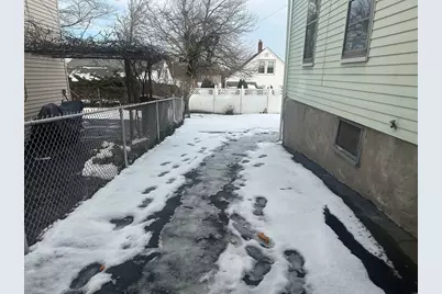 51 Adams Ave, Everett, MA 02149 - Photo 33