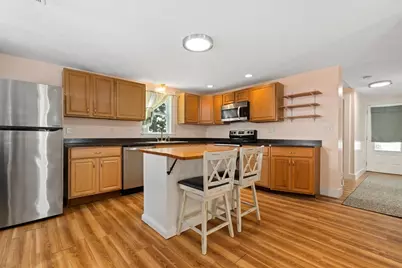 20 Elm St, Milford, MA 01757 - Photo 5