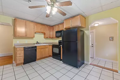 30-B Henry St #30B, Clinton, MA 01510 - Photo 7