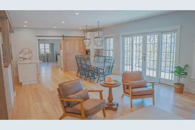 63 Bayes Hill Rd, Oak Bluffs, MA 02557 - Photo 15