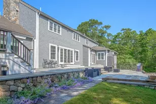 63 Bayes Hill Rd, Oak Bluffs, MA 02557 - Photo 1