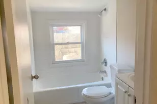 14 Avondale St, Boston, MA 02124 - Photo 5