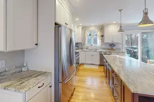 37 Willard St, Ayer, MA 01432 - Photo 9