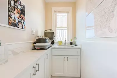 19 Linden St #3, Somerville, MA 02143 - Photo 7