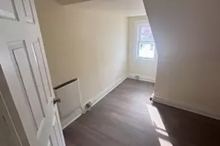 60 Walnut St, Chicopee, MA 01020 - Photo 11