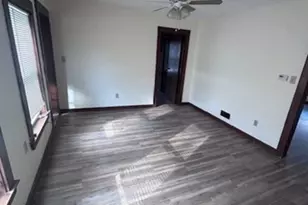 60 Walnut St, Chicopee, MA 01020 - Photo 5