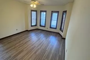 60 Walnut St, Chicopee, MA 01020 - Photo 9