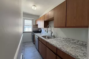 158 Grove St, Haverhill, MA 01832 - Photo 11