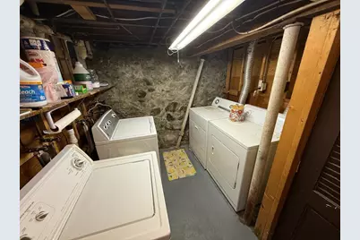 158 Grove St #2, Haverhill, MA 01832 - Photo 17