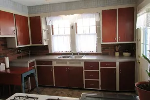 89 Columbus Ave, Greenfield, MA 01301 - Photo 9