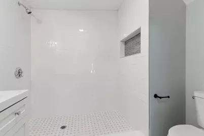 17 Lummus Ct, Lynn, MA 01904 - Photo 27