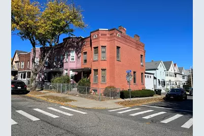 219 Suffolk Street, Holyoke, MA 01040 - Photo 3