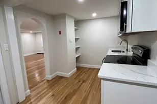 4 Kilby St, Woburn, MA 01801 - Photo 5