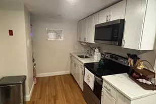 4 Kilby St, Woburn, MA 01801 - Photo 7