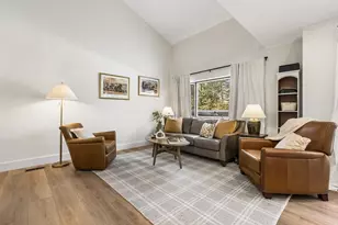 23 Tamarack Ln, Peabody, MA 01960 - Photo 3