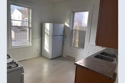 26 Hebron Street, Springfield, MA 01107 - Photo 7