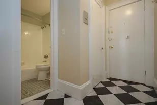 465 Park Dr, Boston, MA 02215 - Photo 17