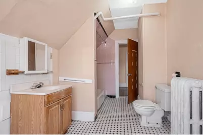 19 Mills St, Malden, MA 02148 - Photo 25