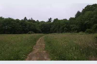 82-2-0 Middleboro Ave, Taunton, MA 02718 - Photo 7