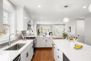 52 Lundberg St, Lowell, MA 01852 - Photo 11