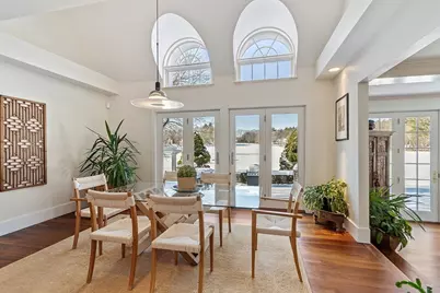 1409 Monument St, Concord, MA 01742 - Photo 7