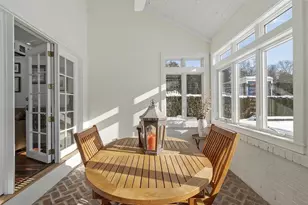 1409 Monument St, Concord, MA 01742 - Photo 11