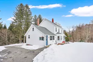 24 Clinton St, Ware, MA 01082 - Photo 3