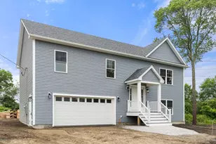 24 Bronson St, Fall River, MA 02721 - Photo 7