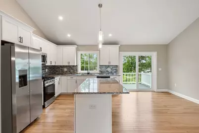 24 Bronson St, Fall River, MA 02721 - Photo 15