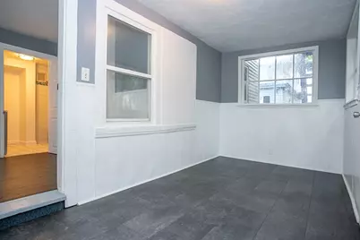 22 Prescott St, Leominster, MA 01453 - Photo 9