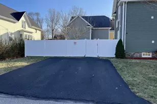 35 Hodges St, Mansfield, MA 02048 - Photo 17