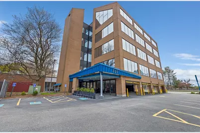595 Pawtucket Blvd #4A, Lowell, MA 01854 - Photo 13