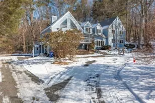 23 Alyssum Dr, Amherst, MA 01002 - Photo 3