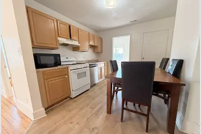 9-11 Richardson St #3, Malden, MA 02148 - Photo 9