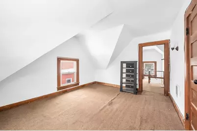 393 Saint James Avenue, Springfield, MA 01109 - Photo 25