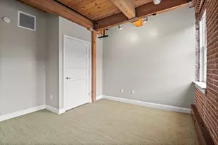 25 Cedar St, Amesbury, MA 01913 - Photo 5