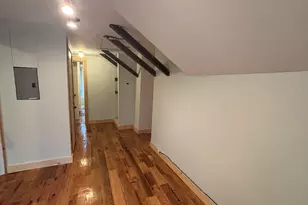 36 Washington St, Greenfield, MA 01301 - Photo 5