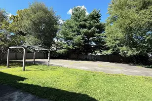 36 Chestnut Ave, Braintree, MA 02184 - Photo 17