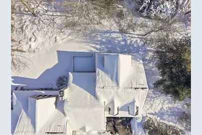 18 Winterberry Ln #18, Hanover, MA 02339 - Photo 3