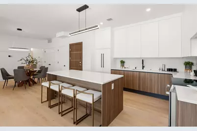 16 Stearns Rd 103 #103, Wellesley, MA 02482 - Photo 3