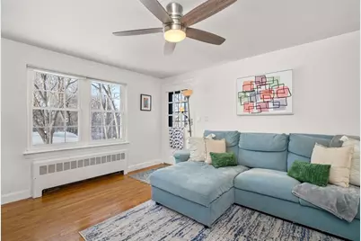 39 Charlesbank Rd #39, Newton, MA 02458 - Photo 5