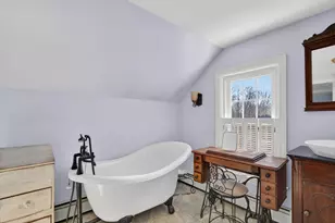 640 Main Rd, Westport, MA 02790 - Photo 11