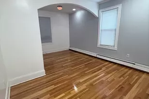 1433 River St, Boston, MA 02136 - Photo 5