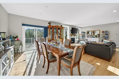 124 Tiffany Street, Attleboro, MA 02703 - Photo 17