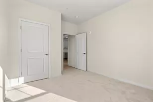 2 Stratton Dr, Woburn, MA 01801 - Photo 23