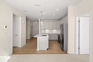 2 Stratton Dr, Woburn, MA 01801 - Photo 7