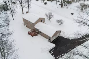 28 Bridle Path Rd, Dracut, MA 01826 - Photo 37